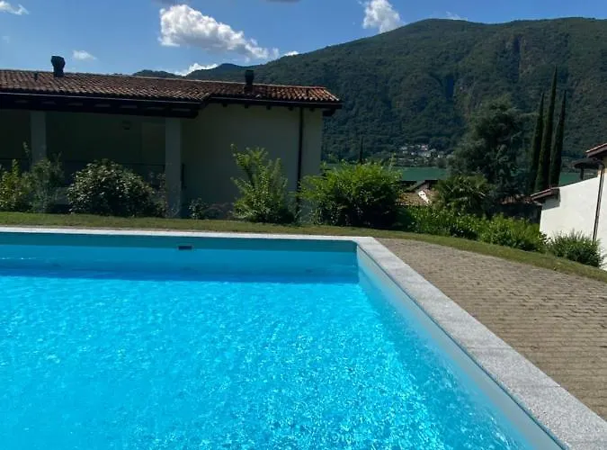 Bellissimo Appartamento Con Giardino Sul Lago Di Lugano